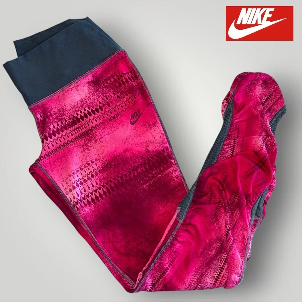 🛍️SALE🛍️ Nike Dri-Fit Women’s Watercolor Style Yoga & Training Leggings - Picture 3 of 8